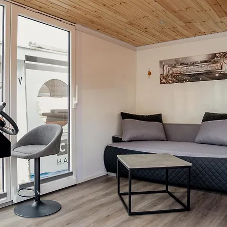 Cosy River Loft